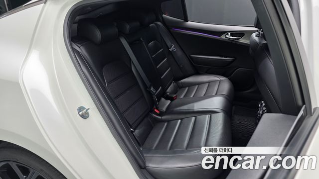 Kia Stinger 2019 — photo 17