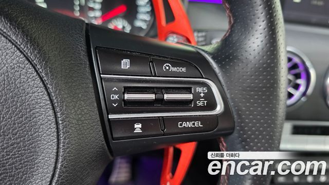 Kia Stinger 2019 — photo 24