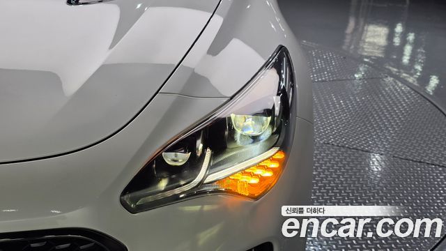Kia Stinger 2019 — photo 8