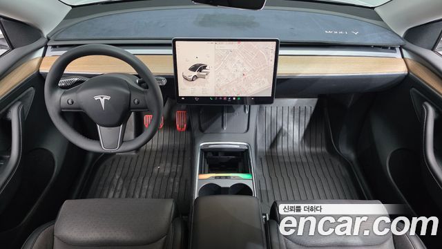 Tesla Model Y 2024 — photo 7