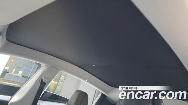 Tesla Model Y 2024 — photo 19