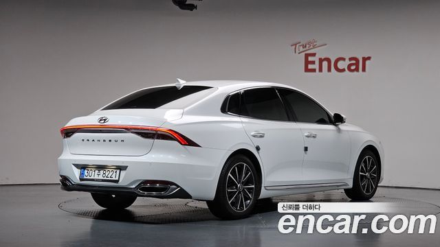 Hyundai Grandeur 2021 — photo 2