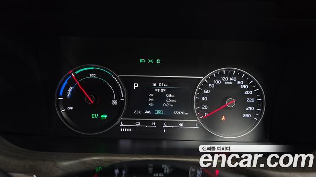 Kia Sorento 2022 — photo 11