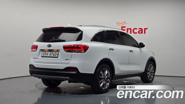 Kia Sorento 2016 — photo 2
