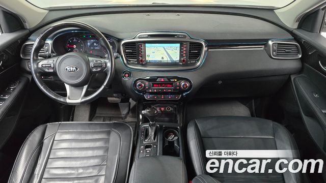Kia Sorento 2016 — photo 10