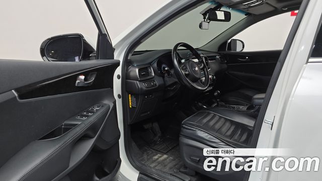 Kia Sorento 2016 — photo 13