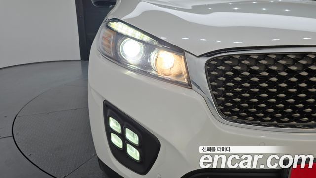 Kia Sorento 2016 — photo 8