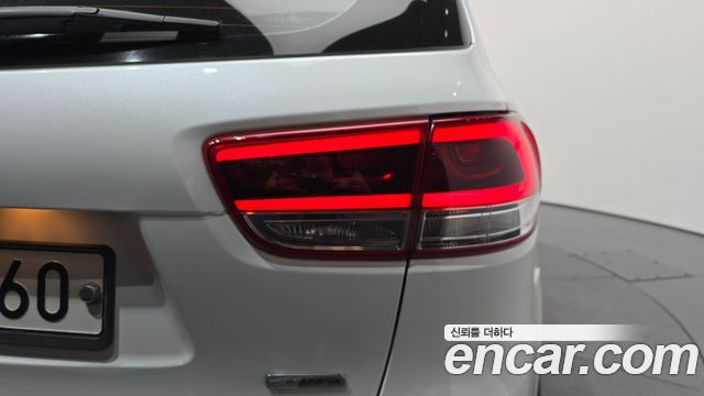 Kia Sorento 2016 — photo 9