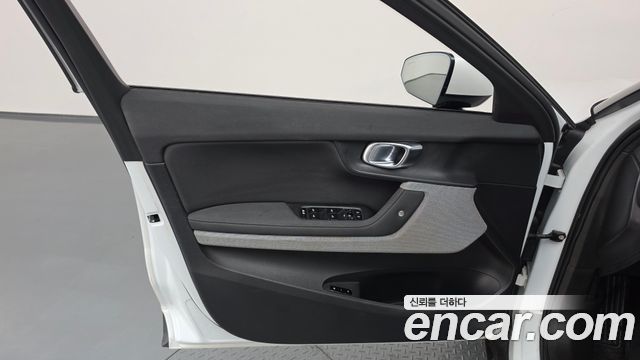 Polestar Polestar 2 2022 — photo 14