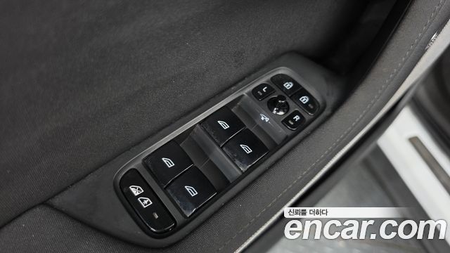 Polestar Polestar 2 2022 — photo 32