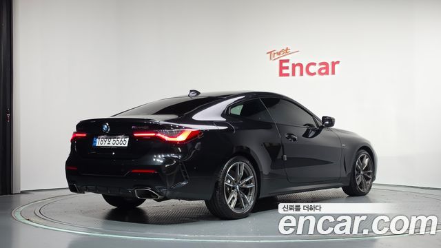 BMW 4-Series 2022 — photo 2