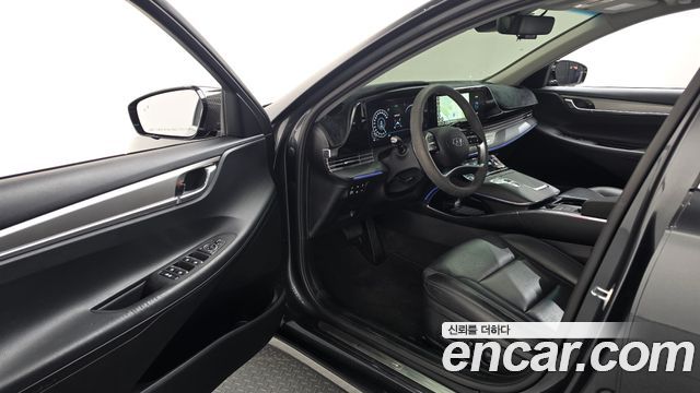 Hyundai Grandeur 2022 — photo 13