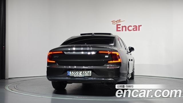 Volvo S90 2021 — photo 4