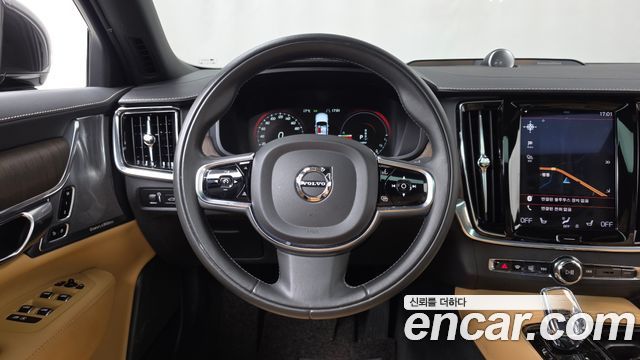Volvo S90 2021 — photo 19