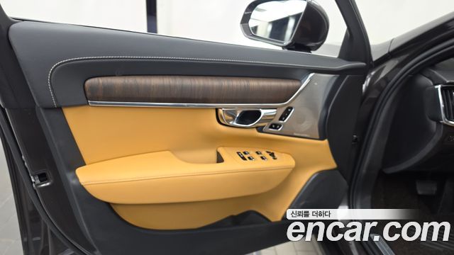 Volvo S90 2021 — photo 14