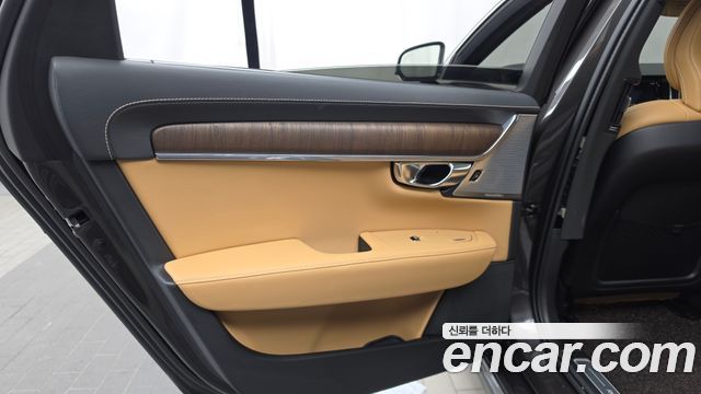 Volvo S90 2021 — photo 15