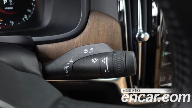Volvo S90 2021 — photo 28