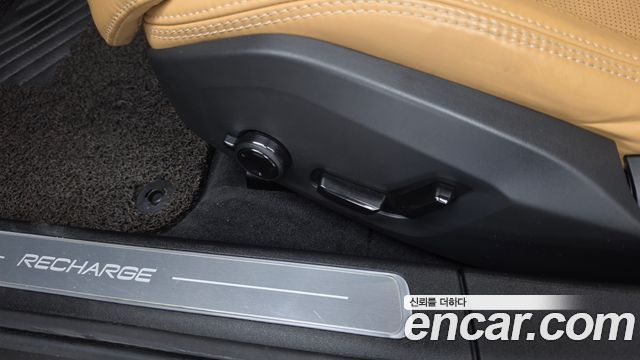 Volvo S90 2021 — photo 32