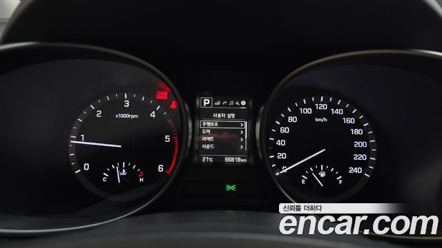 Hyundai Santafe 2018 — photo 8