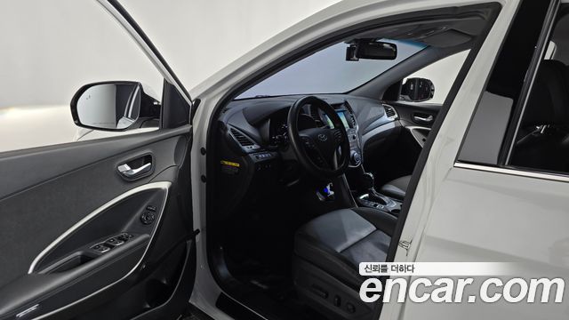 Hyundai Santafe 2018 — photo 10