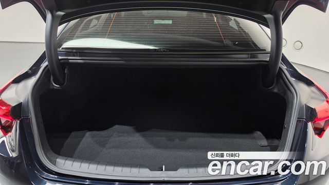Kia K8 2022 — photo 20