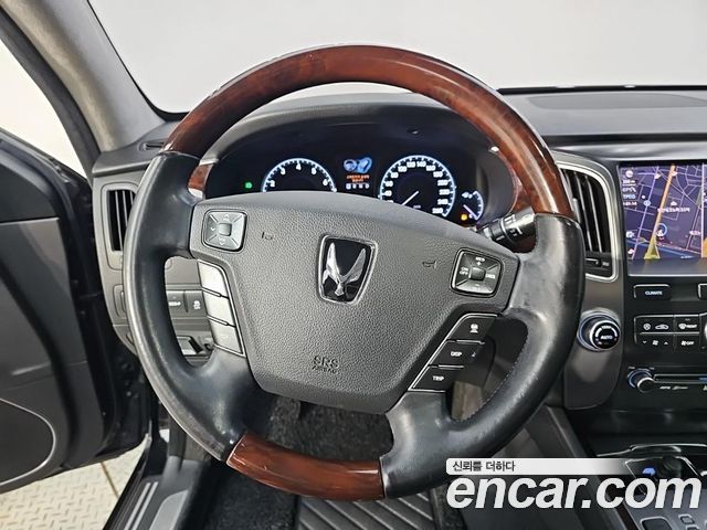 Hyundai Equus 2012 — photo 9
