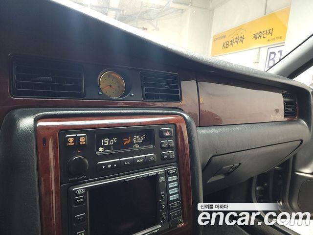Kia Enterprise 1997 — photo 9