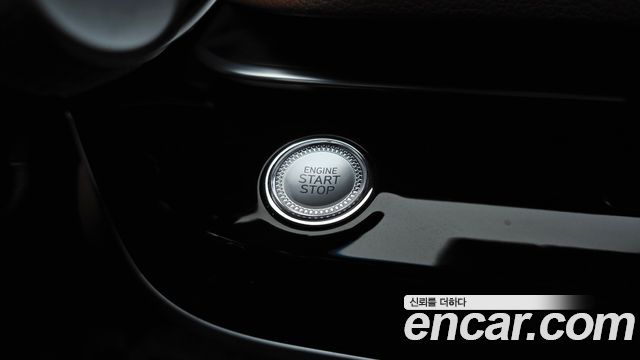 Genesis G80 2021 — photo 24