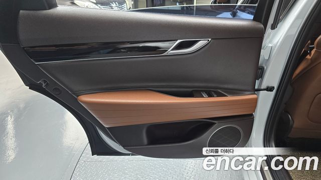 Genesis G80 2021 — photo 15