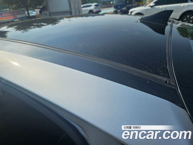 Kia K5 2011 — photo 11