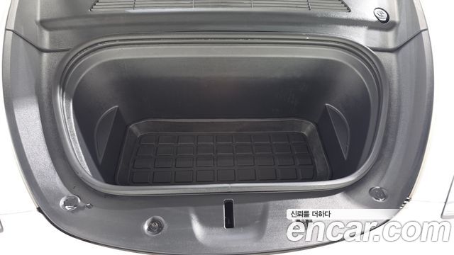 Tesla Model Y 2022 — photo 6