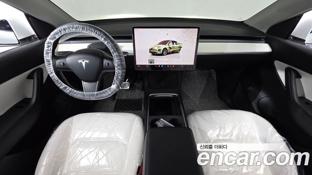 Tesla Model Y 2022 — photo 10