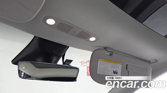 Tesla Model Y 2022 — photo 27