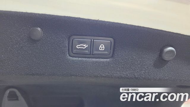 Kia K8 2023 — photo 28