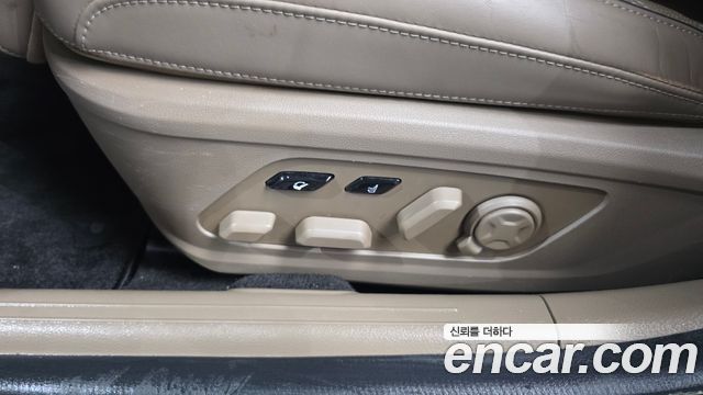 Kia K8 2023 — photo 32
