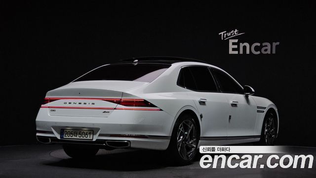 Genesis G90 2022 — photo 2