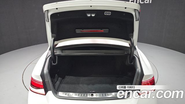 Genesis G90 2022 — photo 26