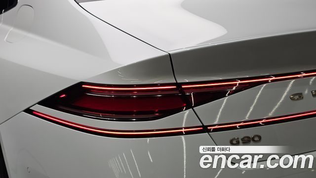 Genesis G90 2022 — photo 9