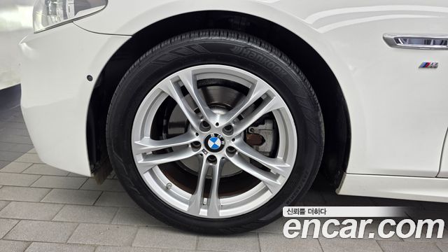 BMW 5-Series 2016 — photo 5