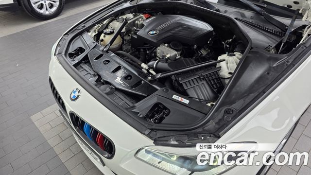 BMW 5-Series 2016 — photo 6