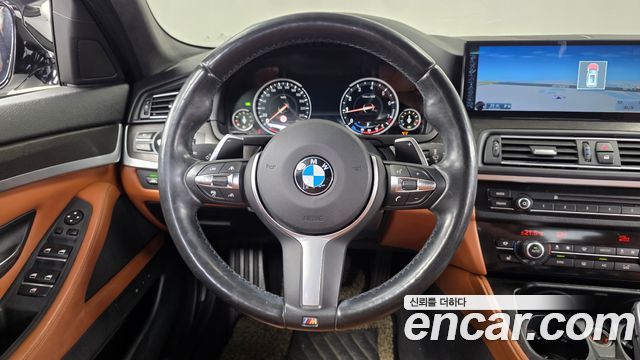 BMW 5-Series 2016 — photo 13