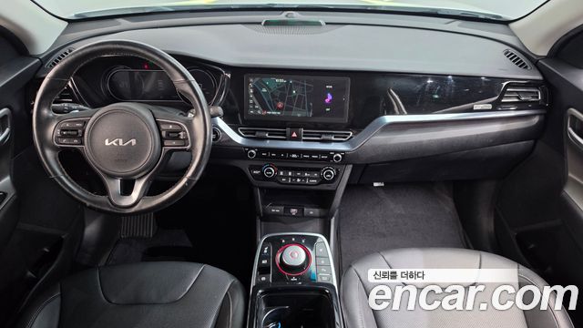 Kia Niro 2023 — photo 10