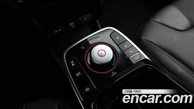 Kia Niro 2023 — photo 12