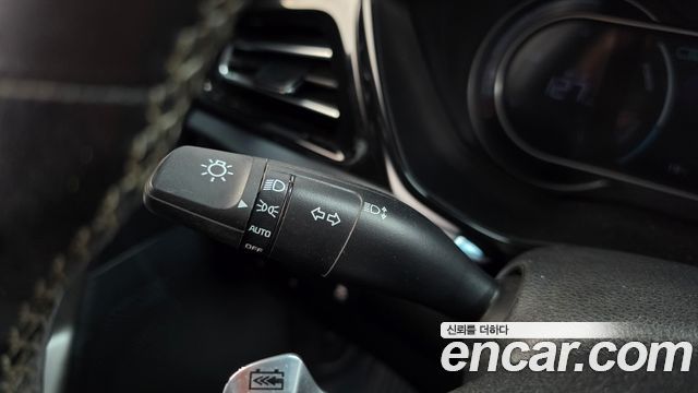 Kia Niro 2023 — photo 28