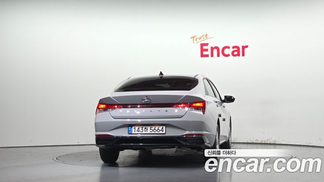 Hyundai AVANTE 2023 — photo 4