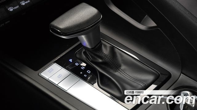 Hyundai AVANTE 2023 — photo 9