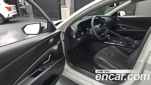 Hyundai AVANTE 2023 — photo 10