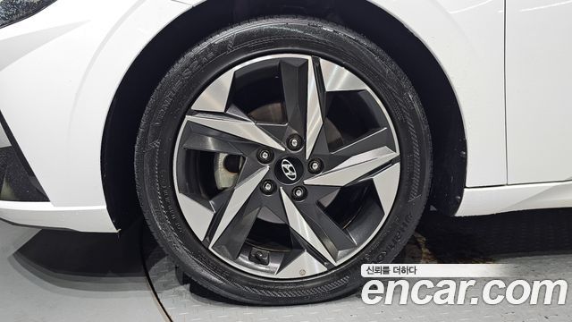 Hyundai AVANTE 2021 — photo 5