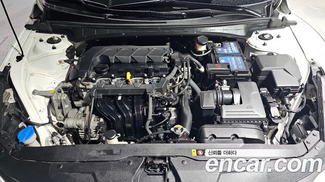 Hyundai AVANTE 2021 — photo 6
