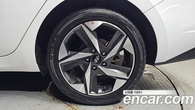 Hyundai AVANTE 2021 — photo 7